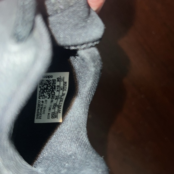 Black Adidas Ortholite Sneakers - Picture 5 of 6